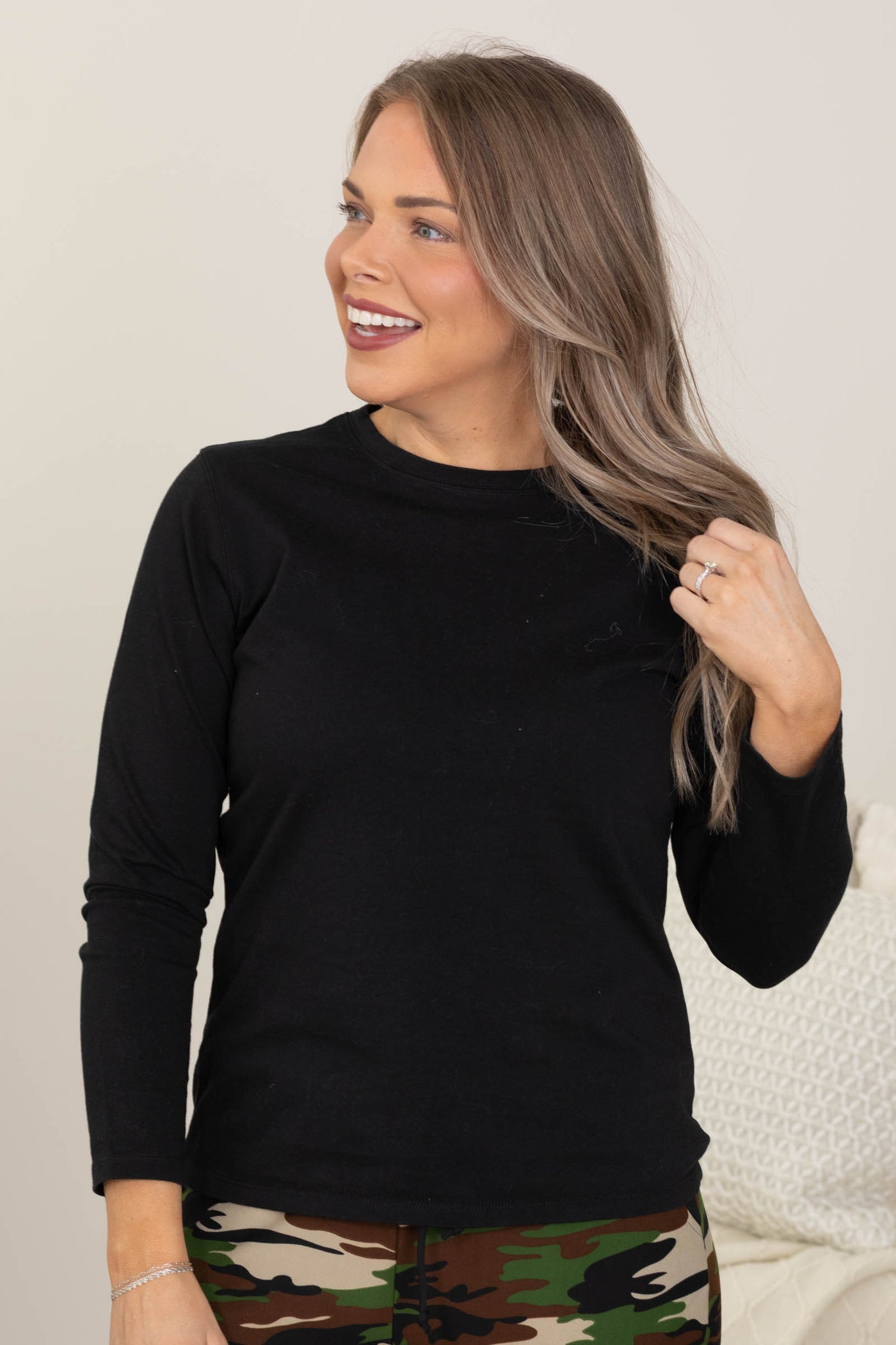 Relaxed Ribbed Corduroy Long Sleeve Knit Tops