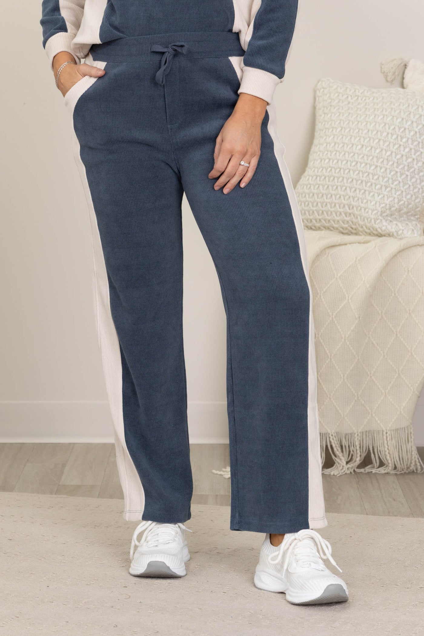 Relaxed Colorblock Corduroy Pants