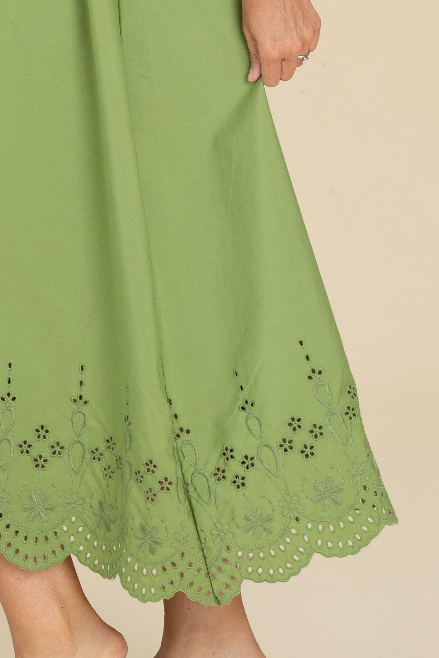 Light Green Eyelet Detail Belted Midi Dress - S Light Green Eyelet Detail Belted Midi Dress - S