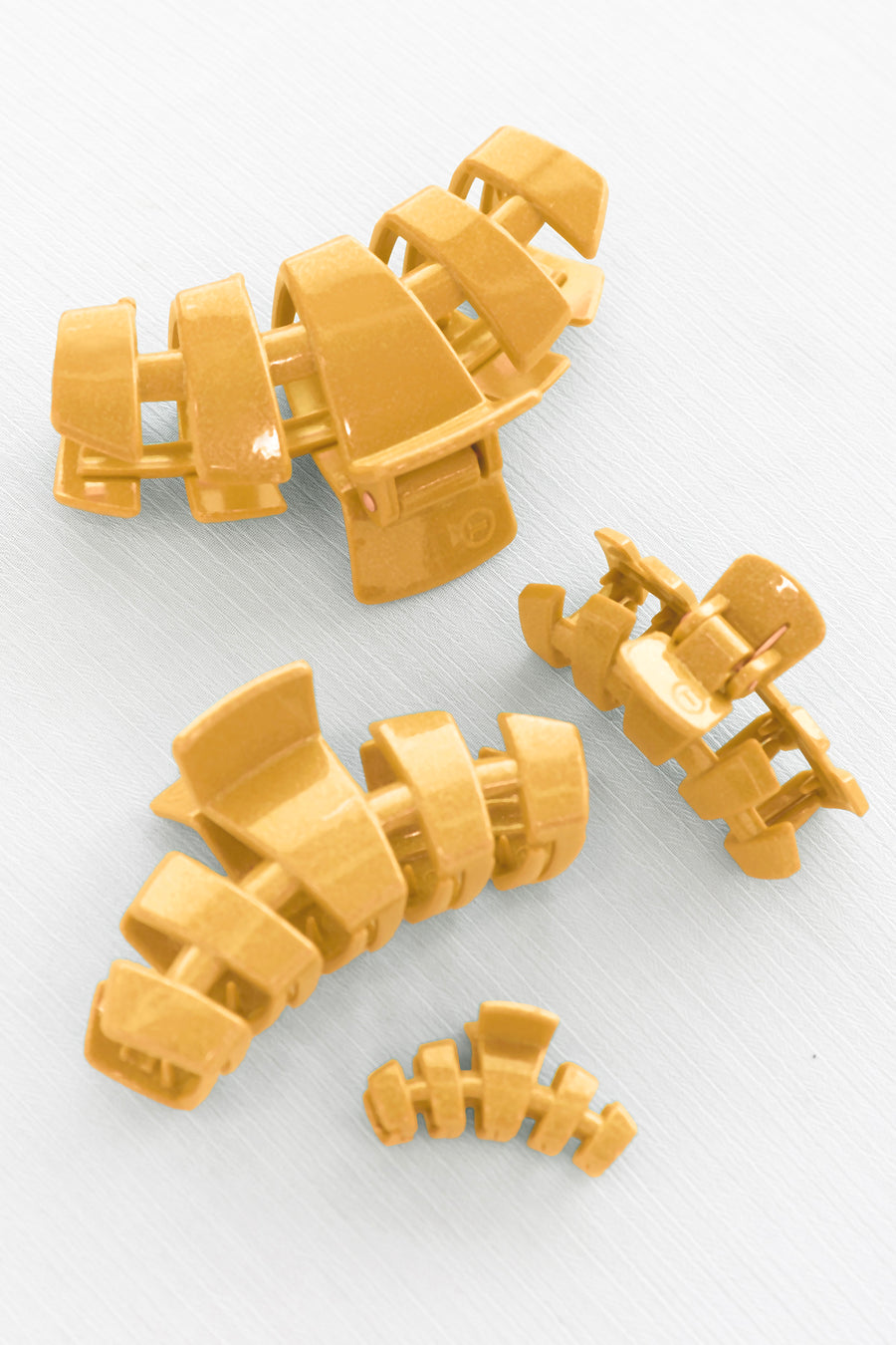 Classic Mango for it Hair Clip