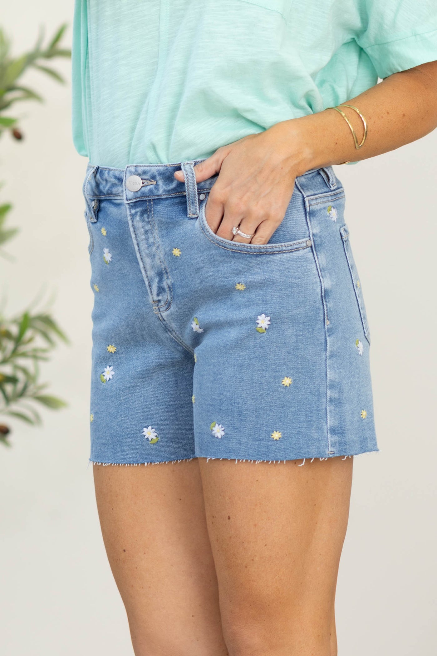 Risen High Rise Shorts with Embroidered Floral Detail