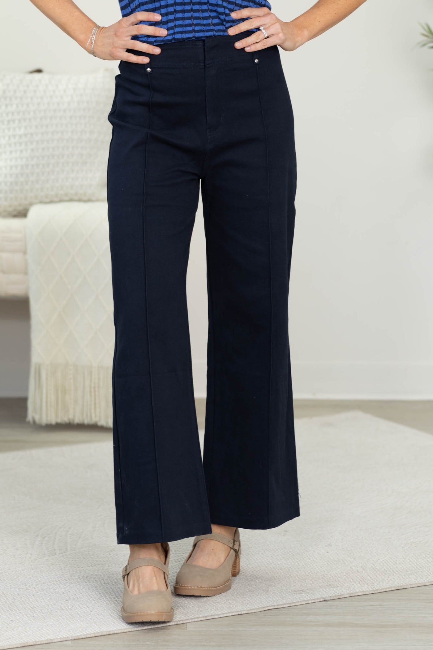 Front Seam Wide Leg Stretch Pants