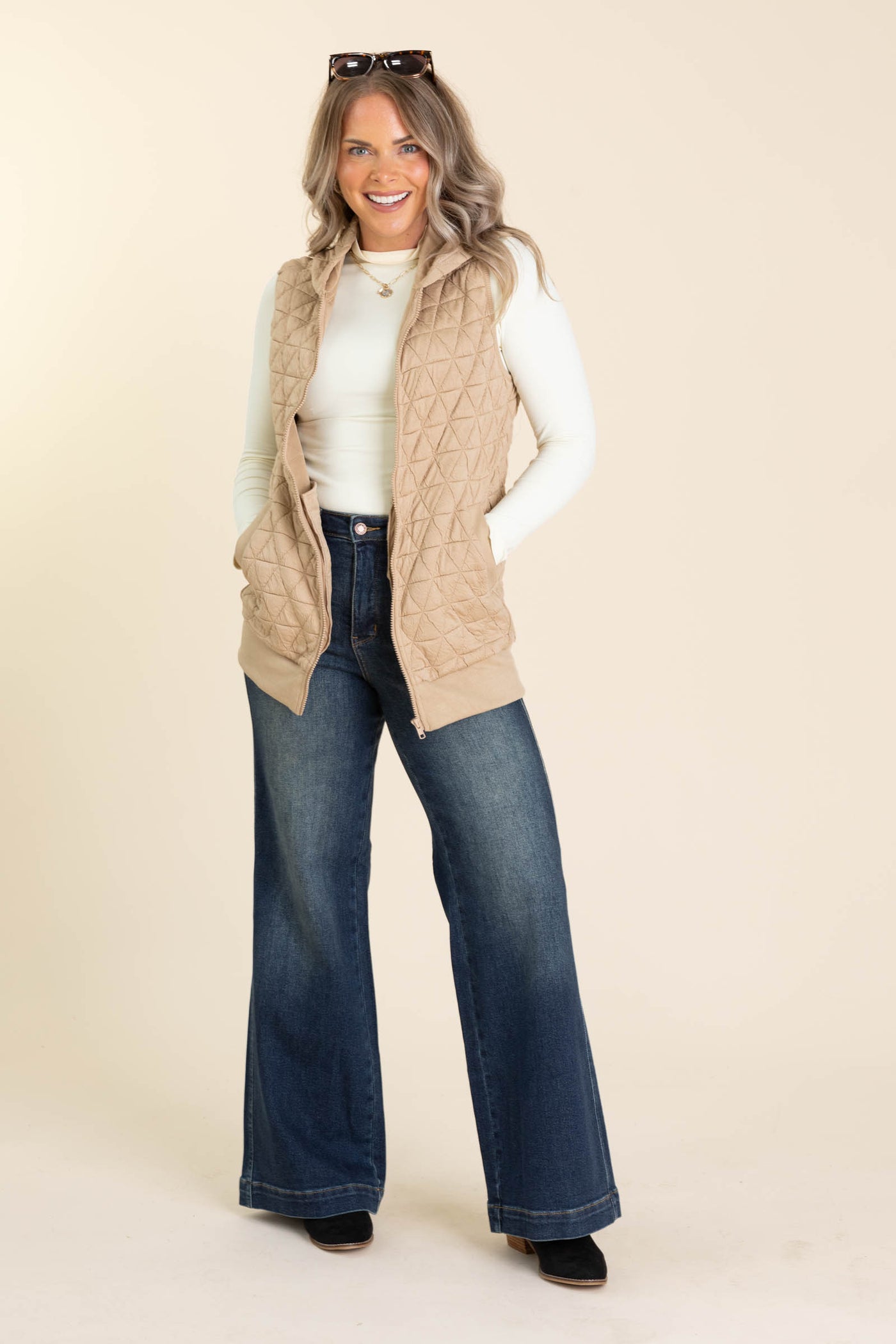 Quilted Knit Zip Up Hoodie Vests