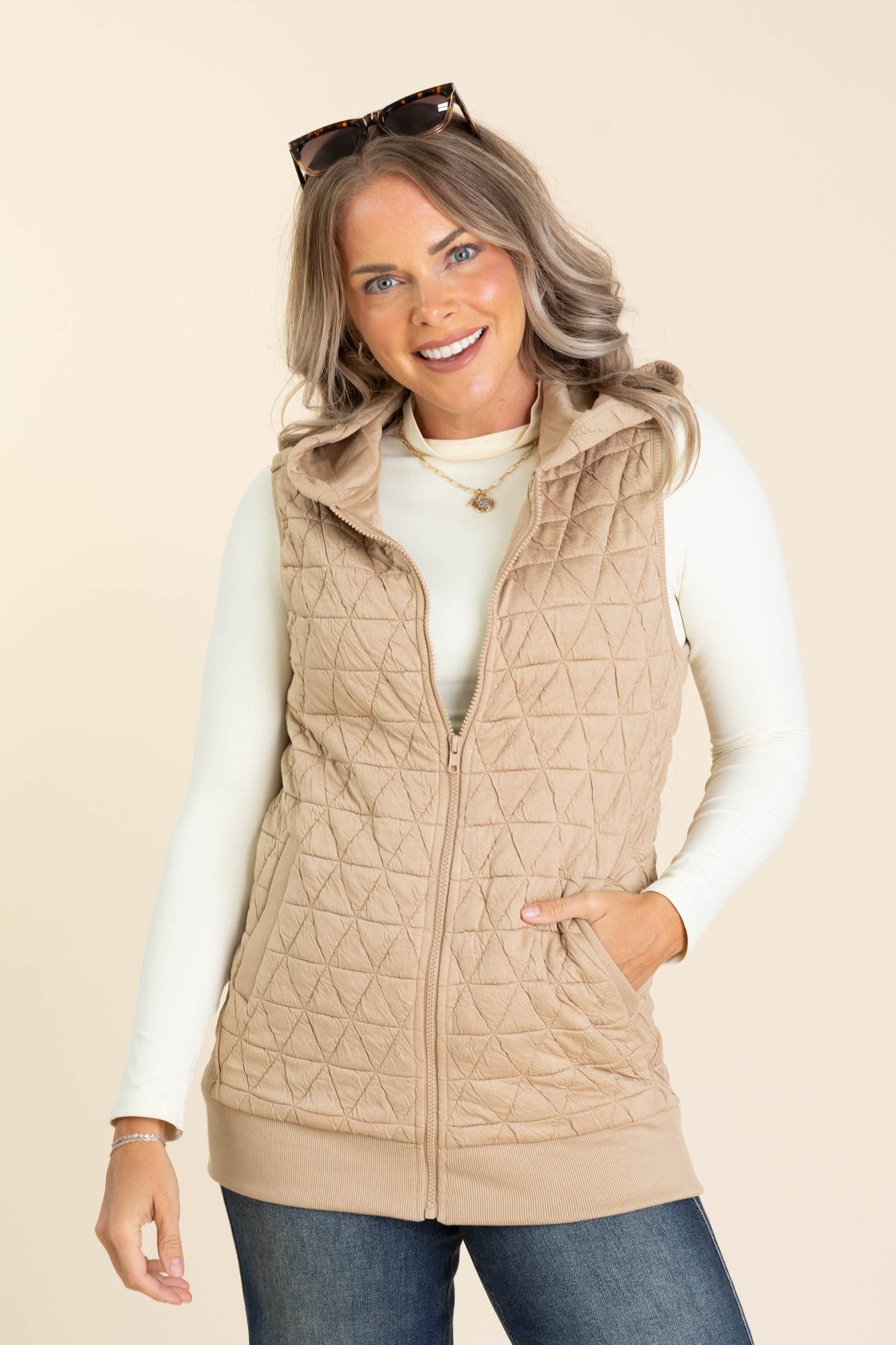 Quilted Knit Zip Up Hoodie Vests