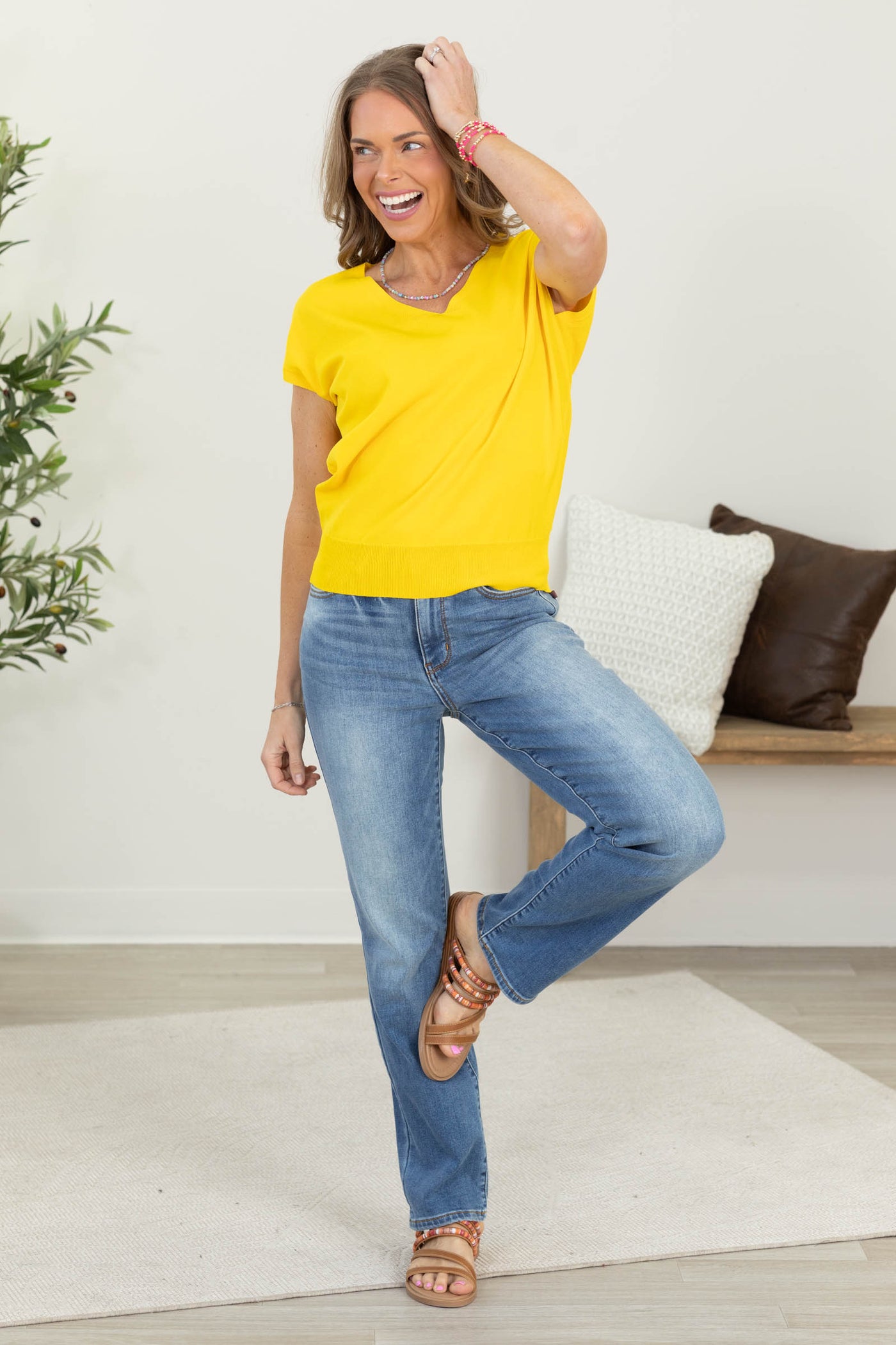 Relaxed Fit Short Sleeve V-Neck Knit Top