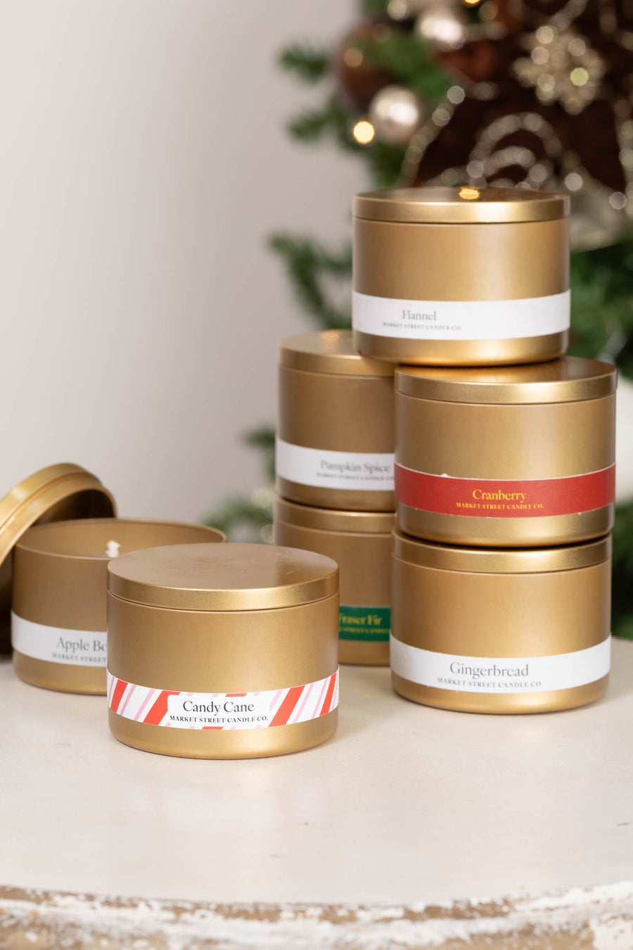 8oz Christmas Scent Candle in Tin