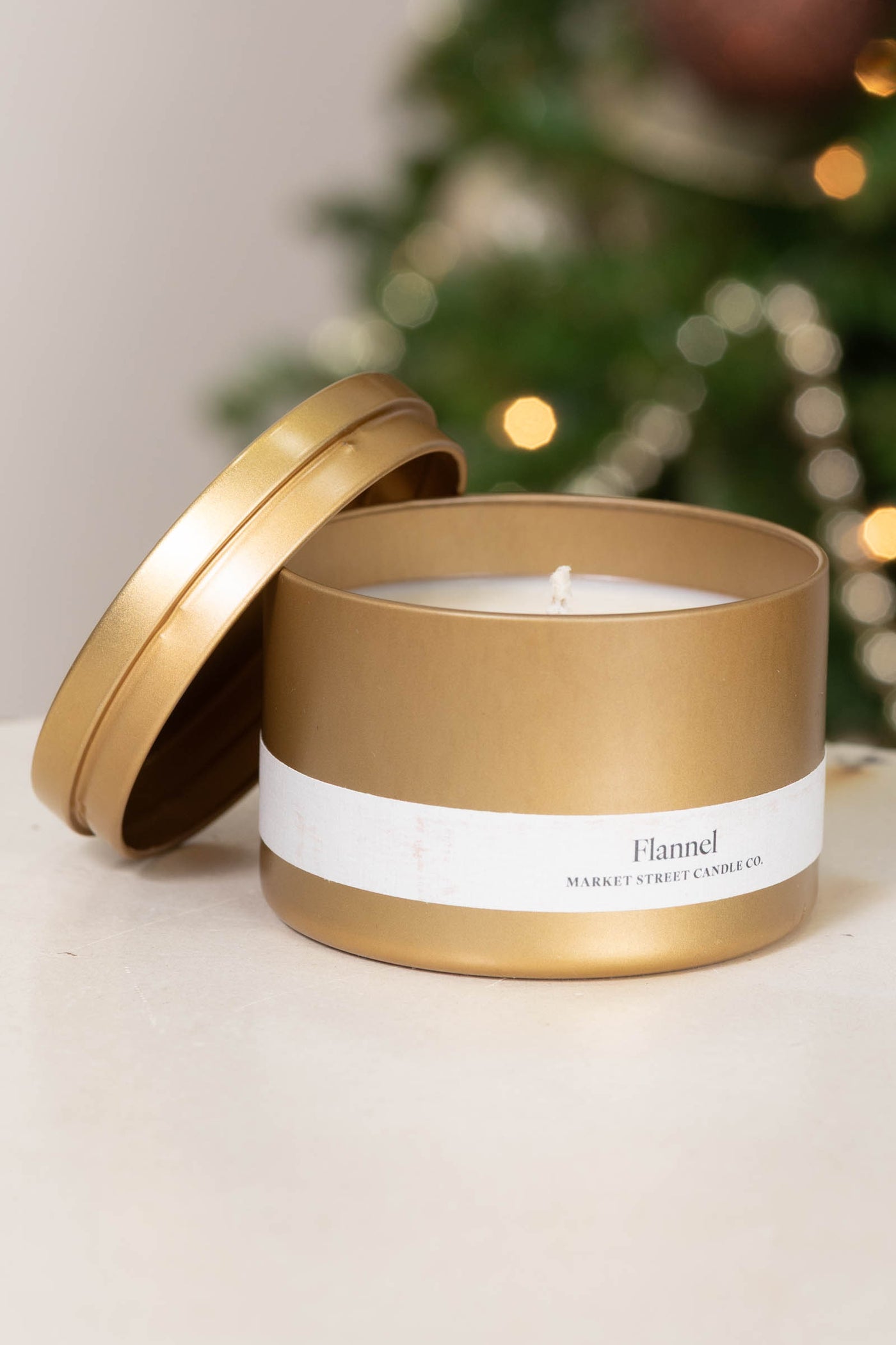 8oz Christmas Scent Candle in Tin