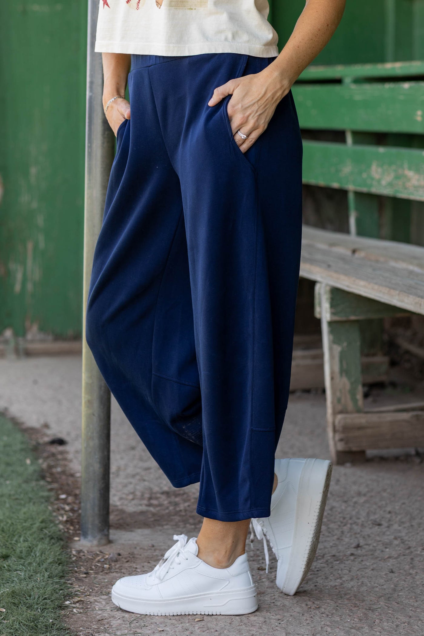 Navy Elastic Waist Scuba Barrel Pant