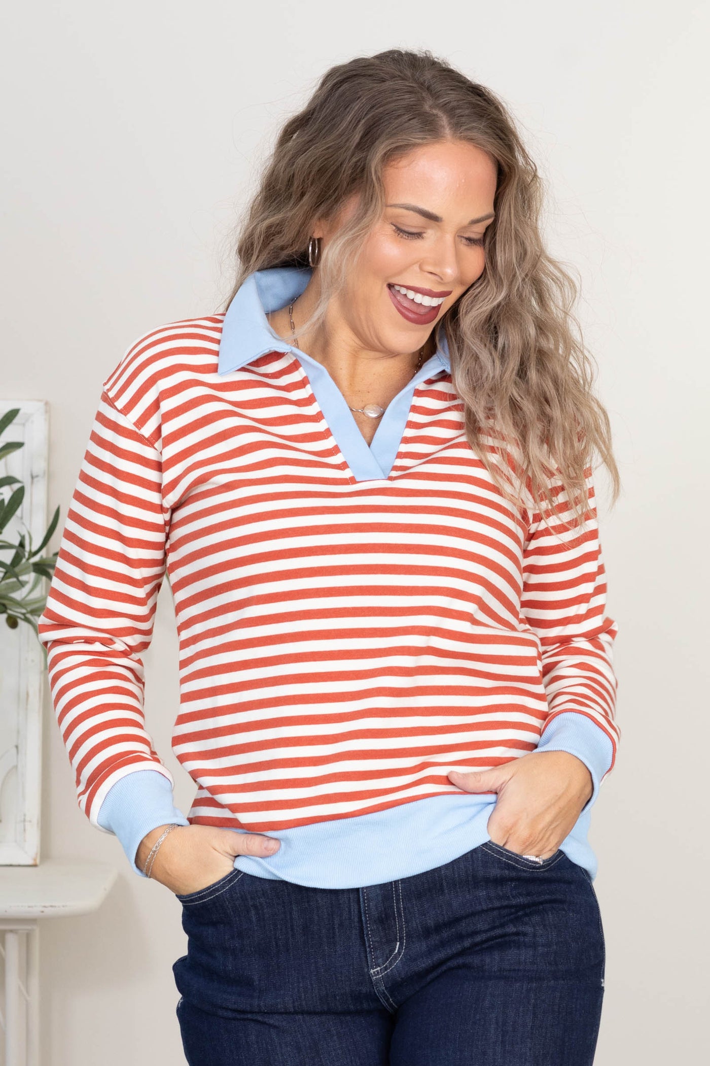V-Neck Contrast Polo Collar Striped Sweatshirts