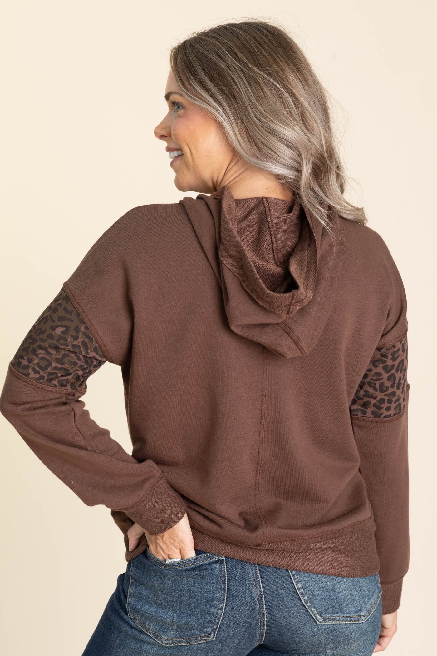 Animal Print Detail Pullover Hoodies