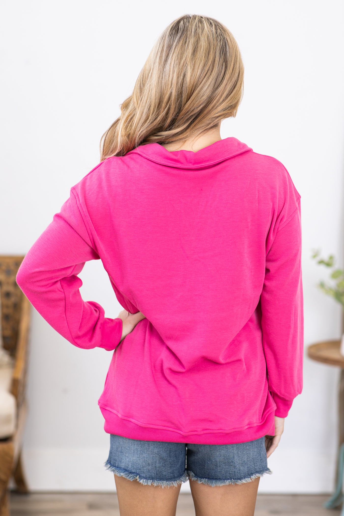 Pink Collared V-Neck Sweatshirt