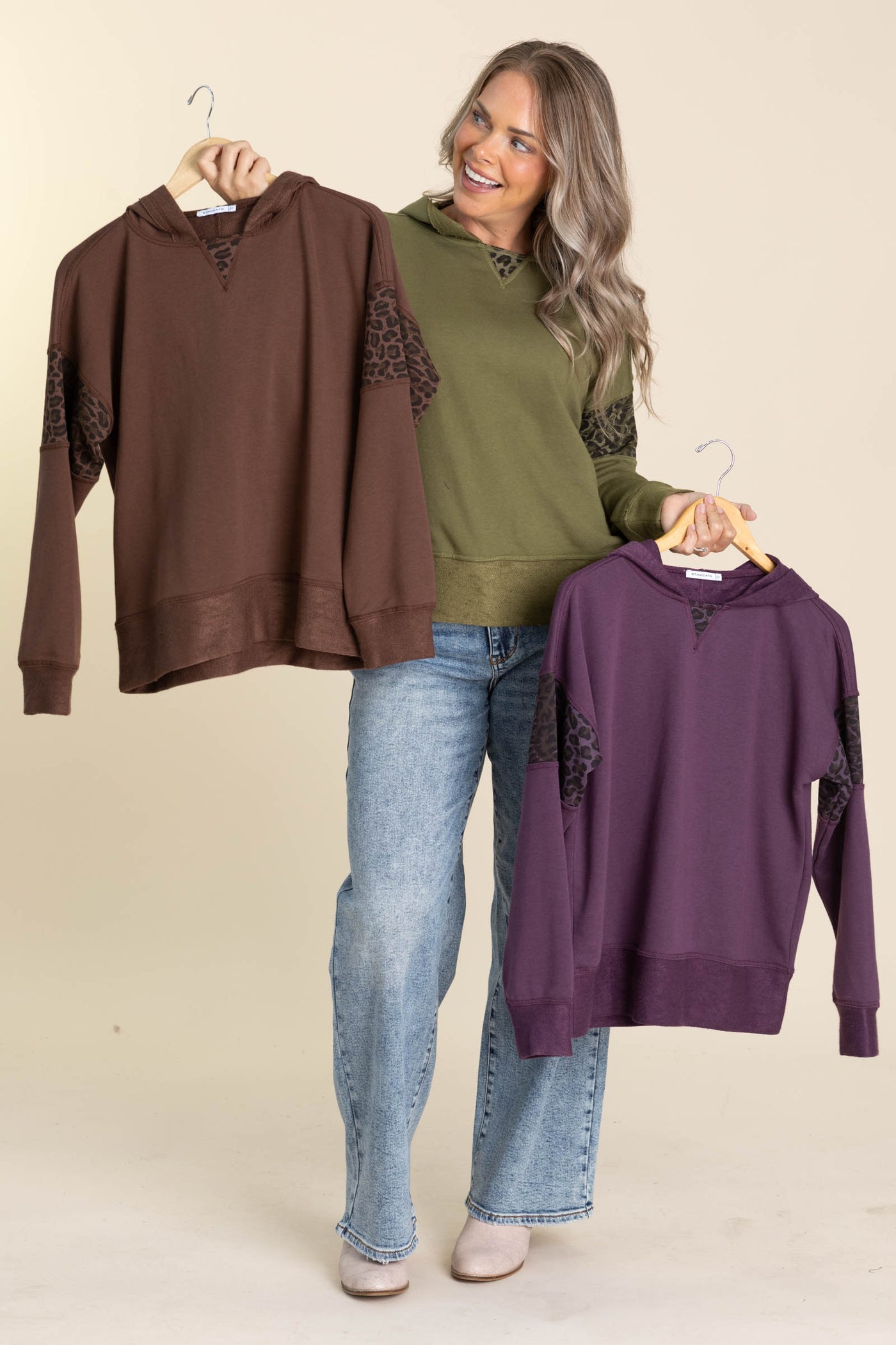 Animal Print Detail Pullover Hoodies