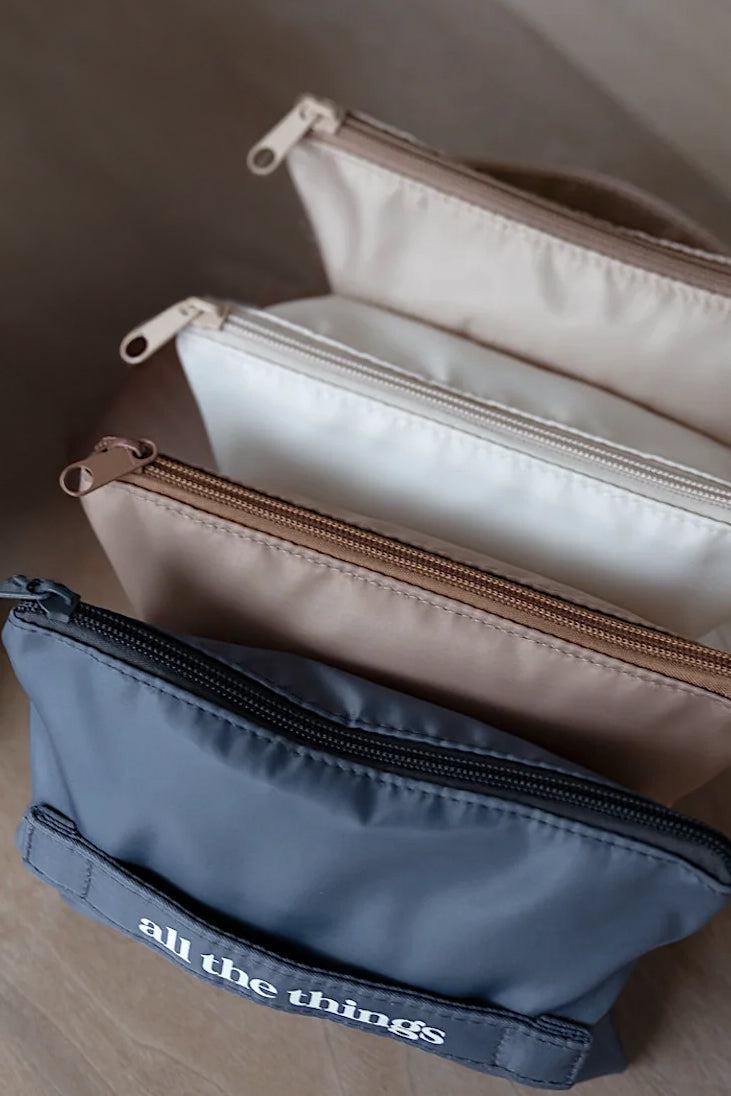 Neutral Expandable Organizer