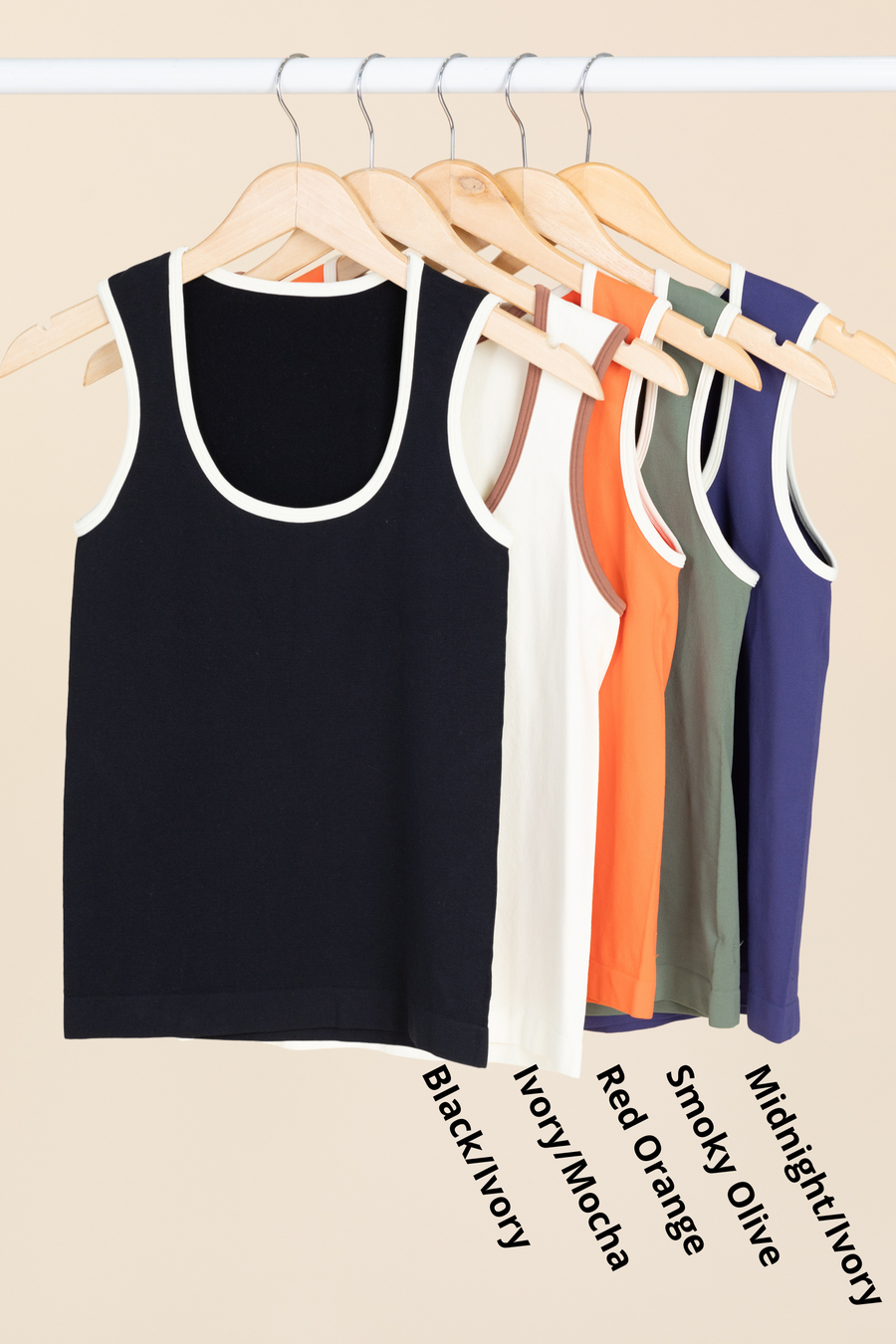 Two Tone U Neckline Seamless Knit Tank Top