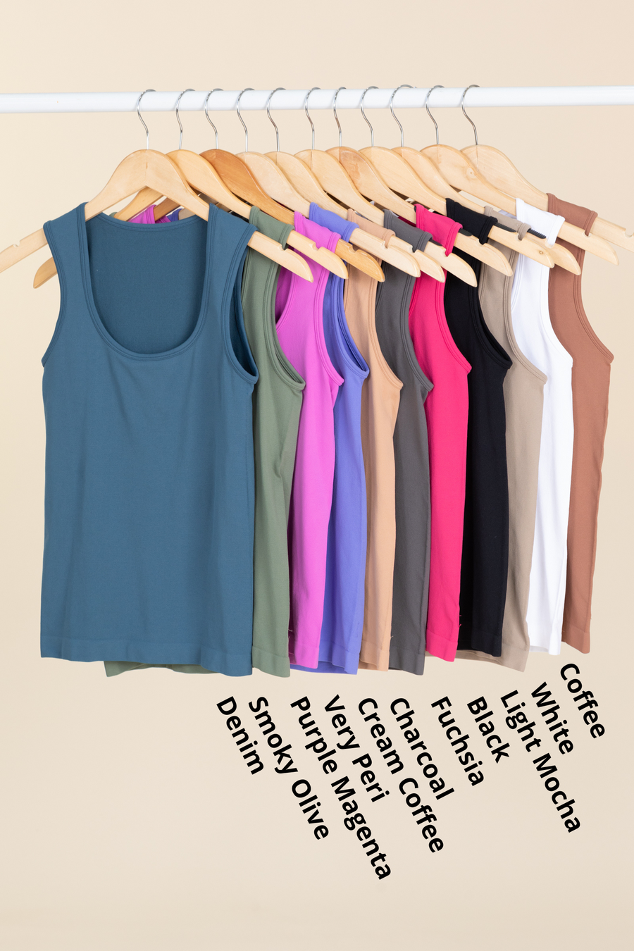 Solid U Neckline Seamless Knit Tank Top