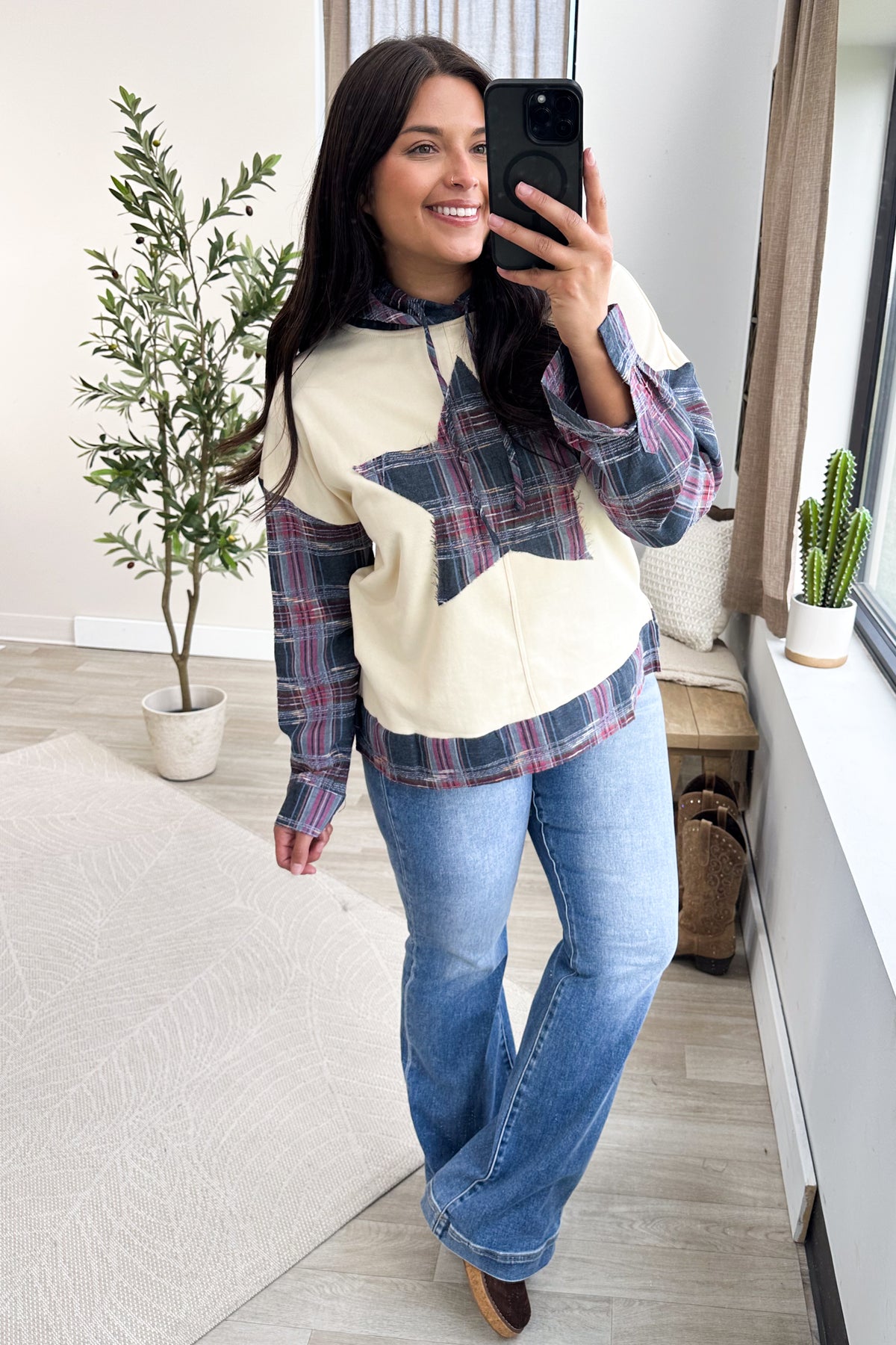Cream And Navy Plaid Star Patchwork Knit Hoodie