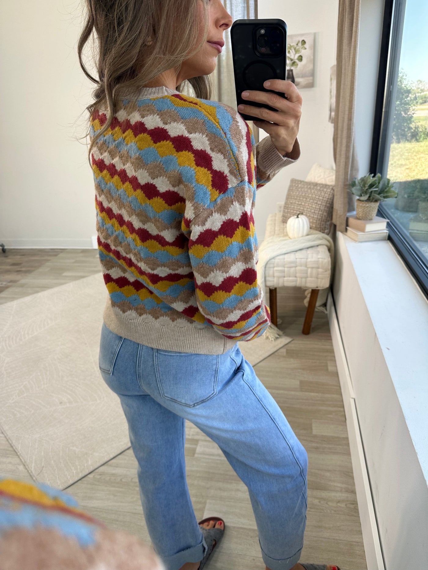 Multicolor Pattern Pullover Sweater