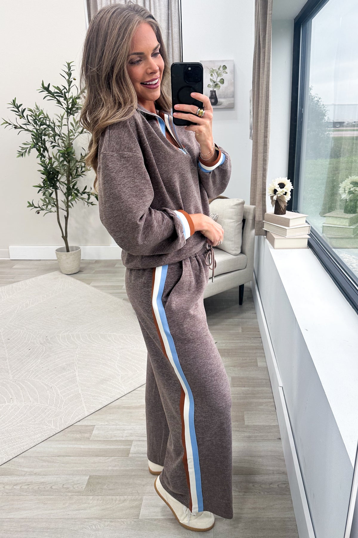 Mocha Contrast Band Sweatpants