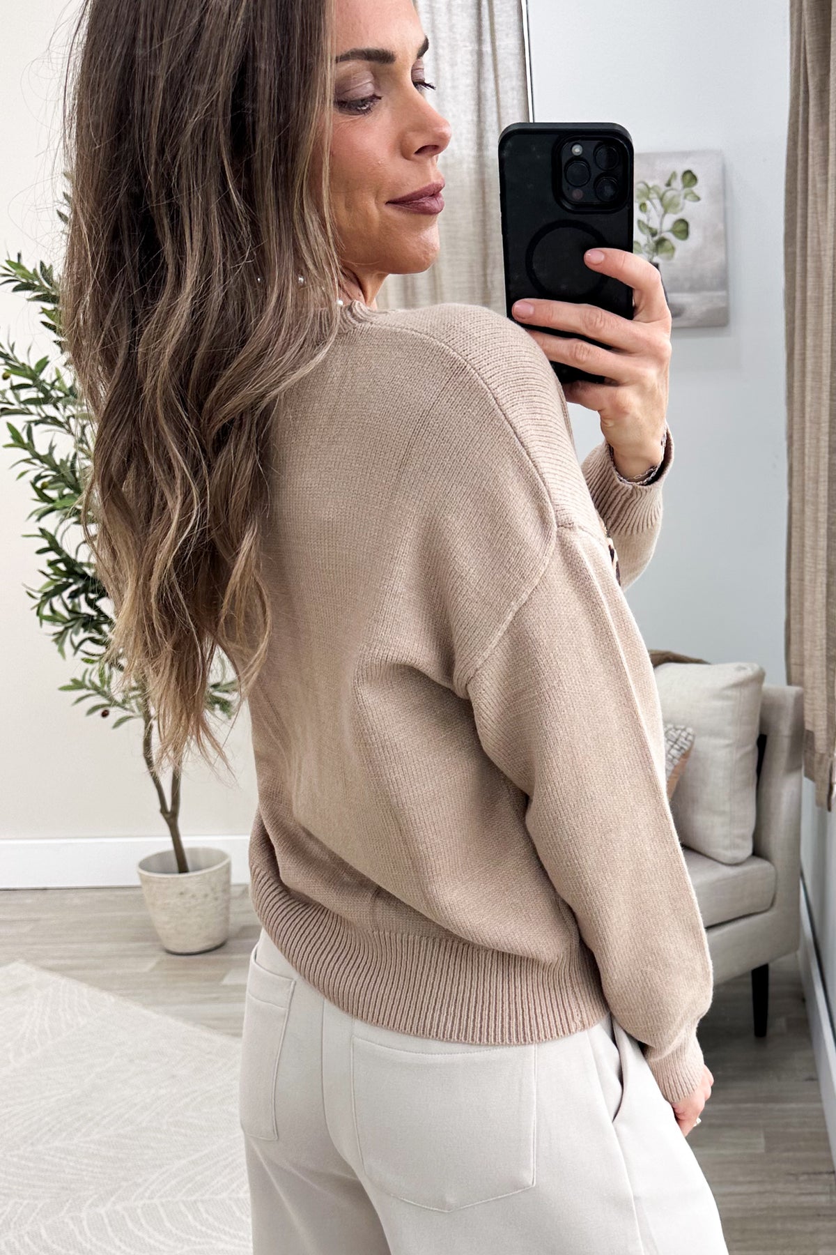 Mocha Leopard Horseshoe Graphic Sweater