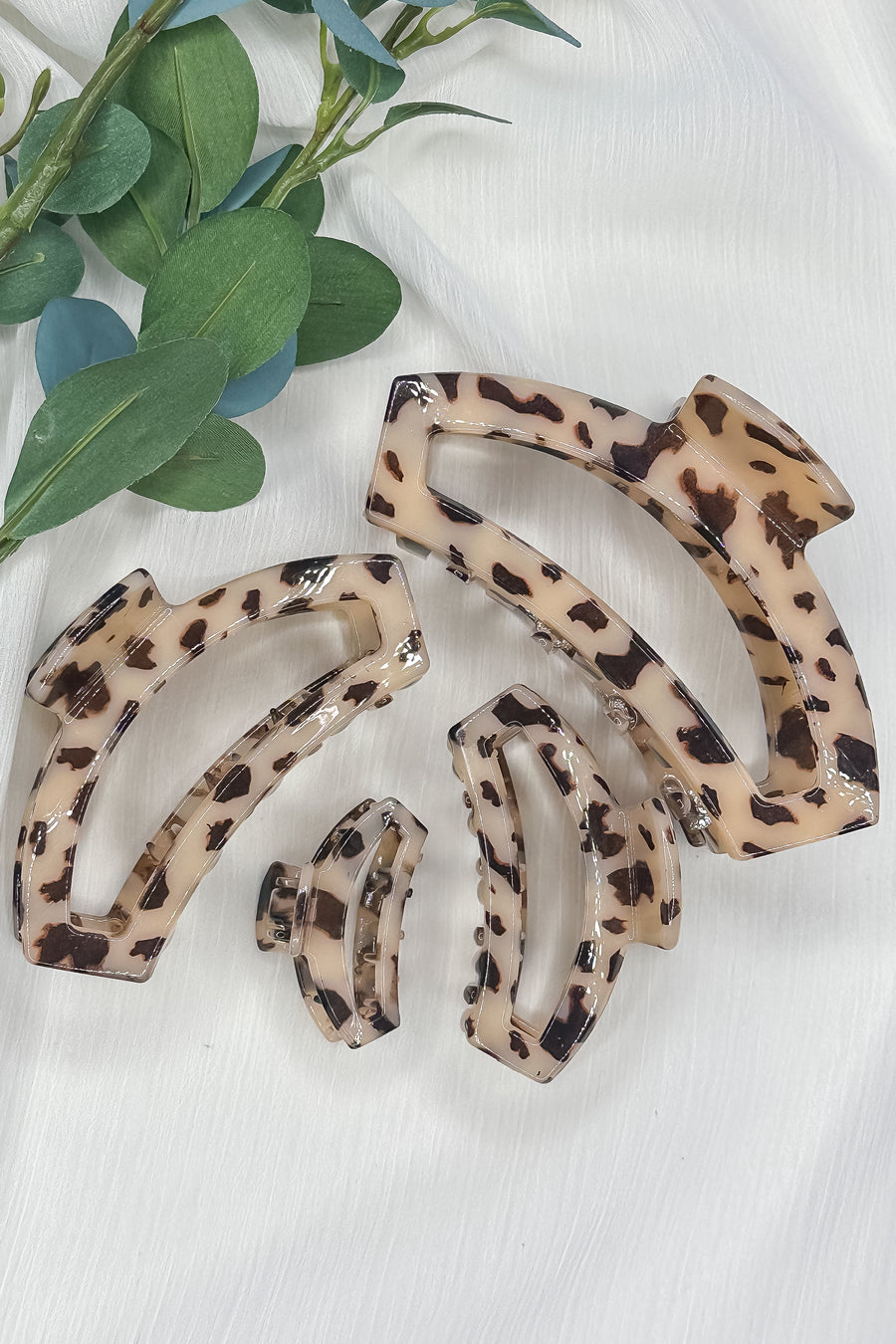 Open Blonde Tortoise Hair Clip