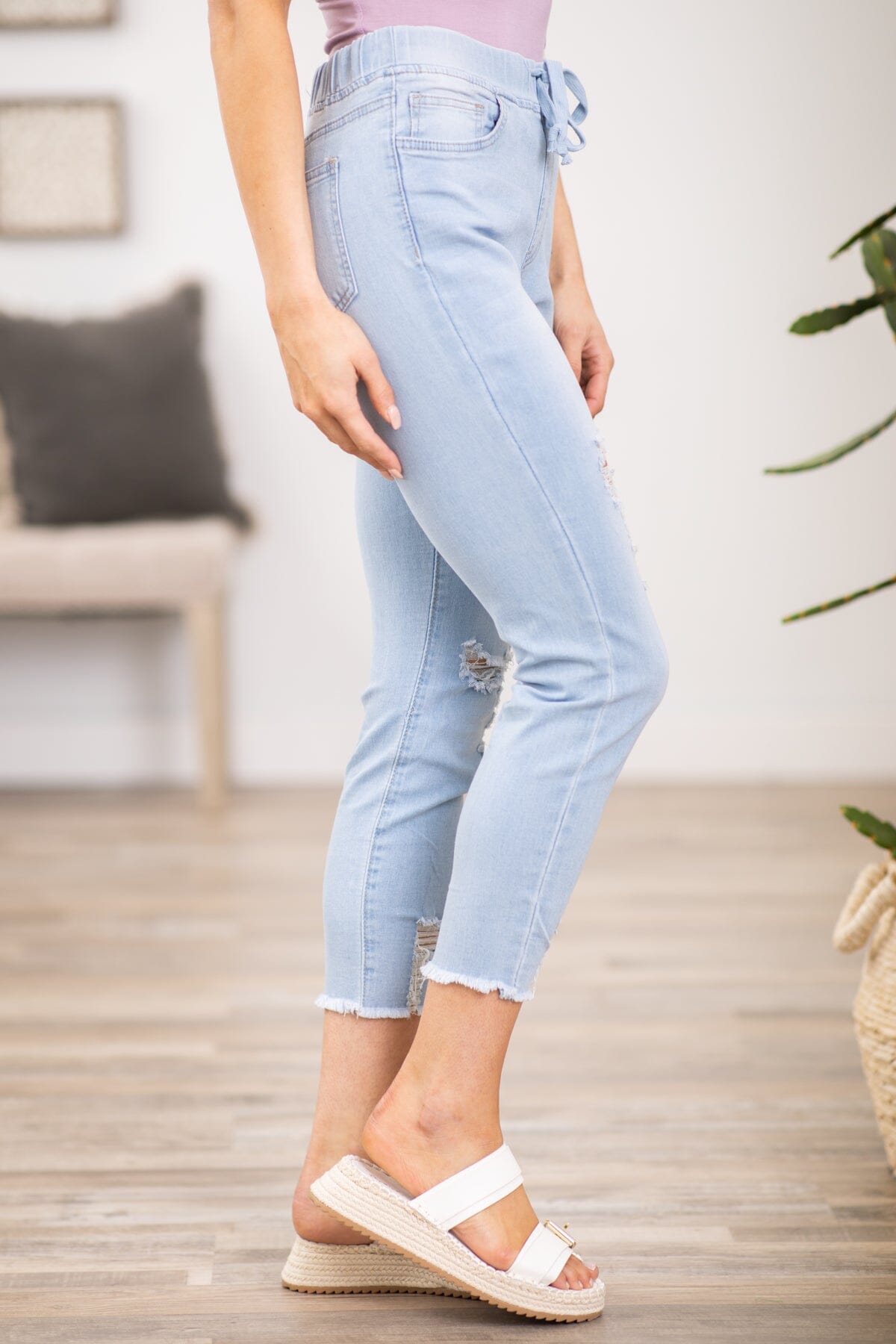 YMI Light Wash Ankle Jogger Jeans · Filly Flair
