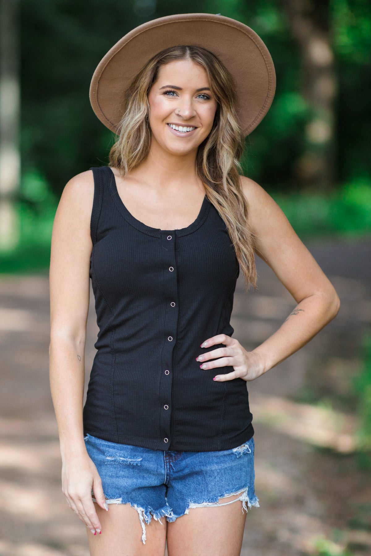 Black Fitted Tank With Snap Buttons - Filly Flair