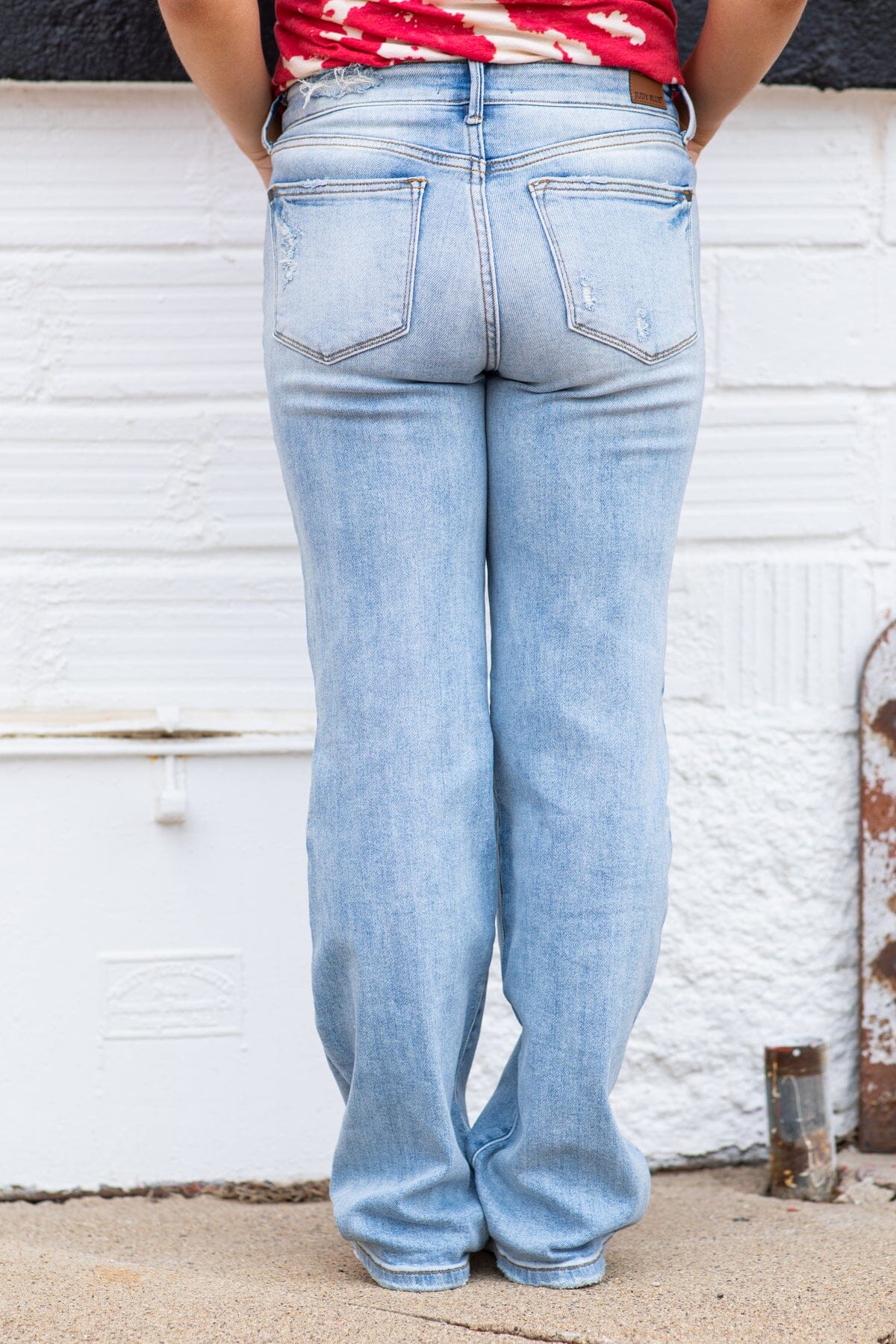 Judy Blue Light Wash Distressed Knee Jeans - Filly Flair