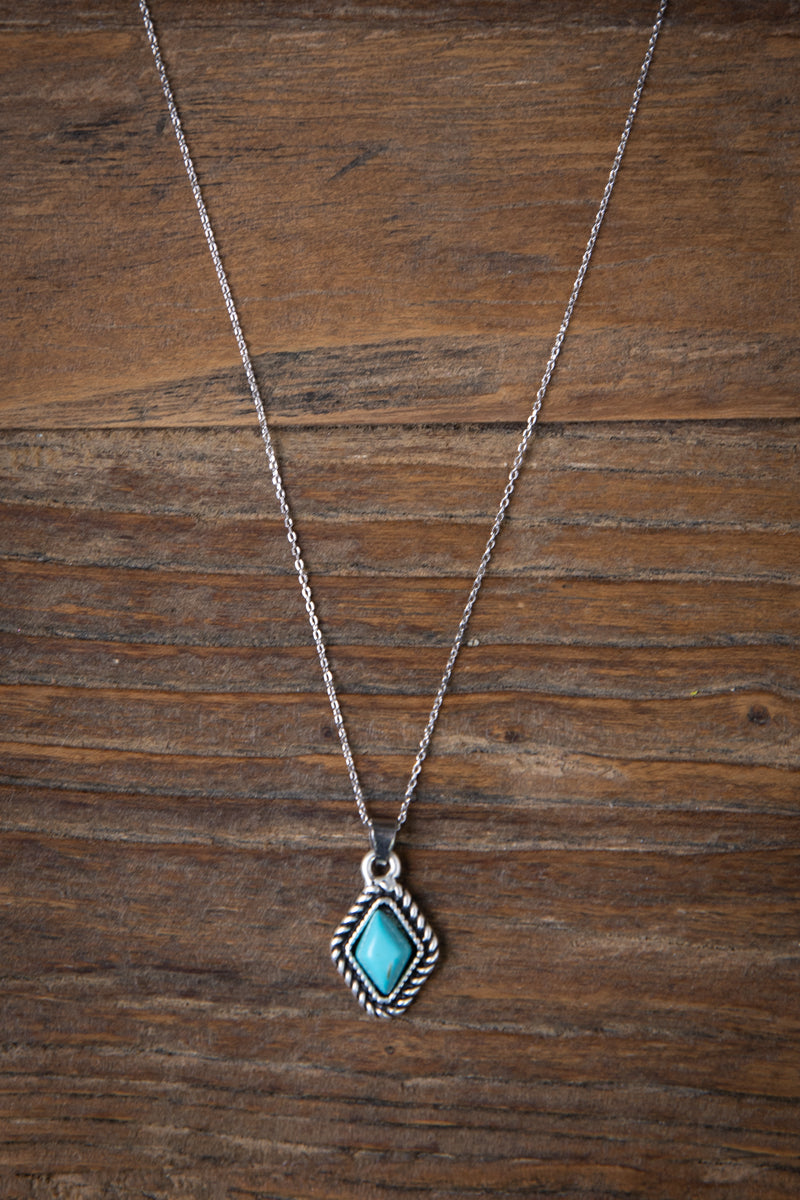 Turquoise Pendant Choker Necklace - Filly Flair