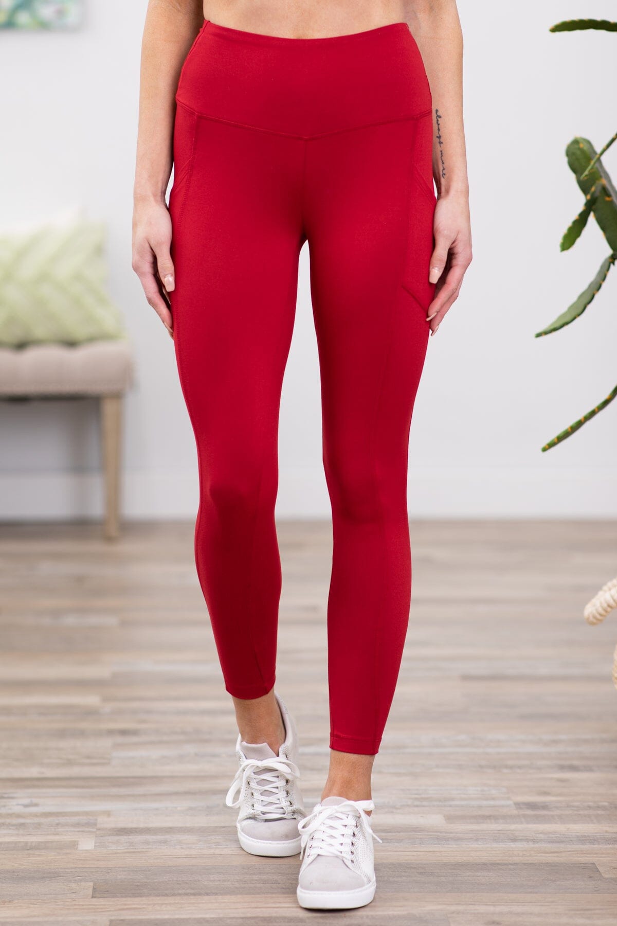 Crimson Leggings With Pocket - Filly Flair