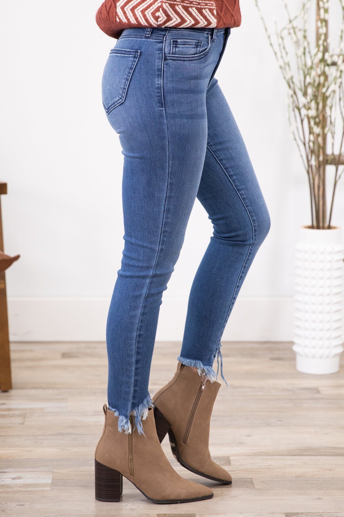 Cello Mid Rise Sharkbite Frayed Hem Jeans · Filly Flair
