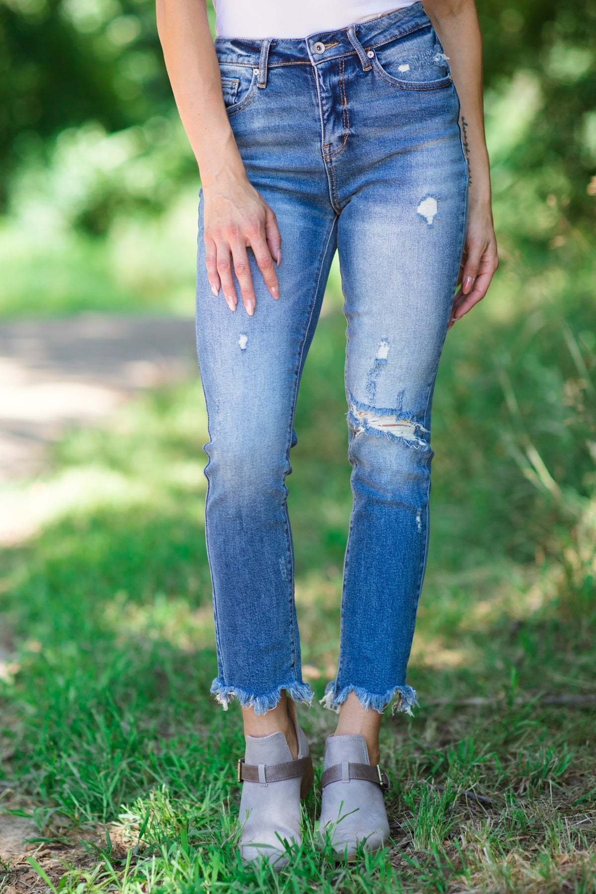 Medium Wash High Rise Fray Hem Cropped Jeans - Filly Flair