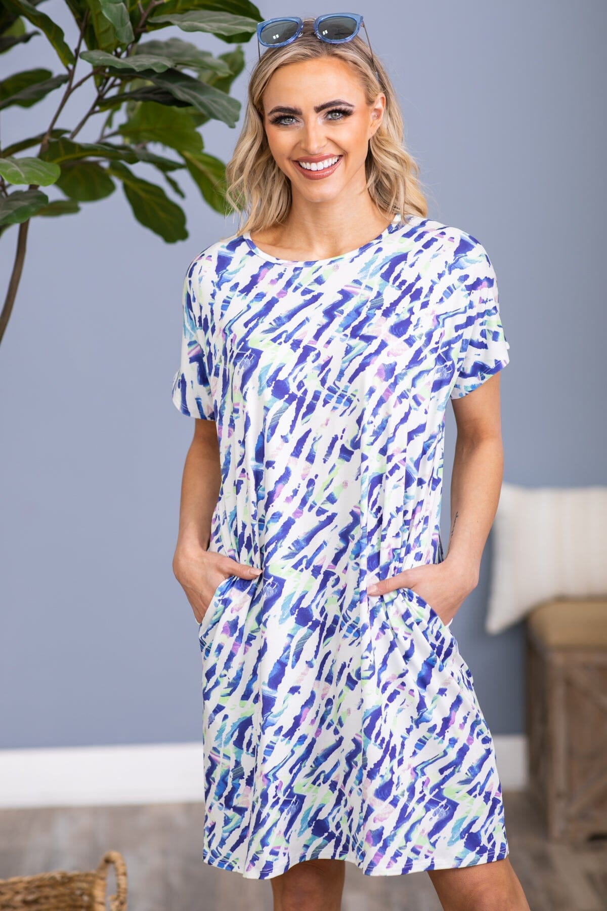 Blue Abstract Print Short Sleeve Dress - Filly Flair